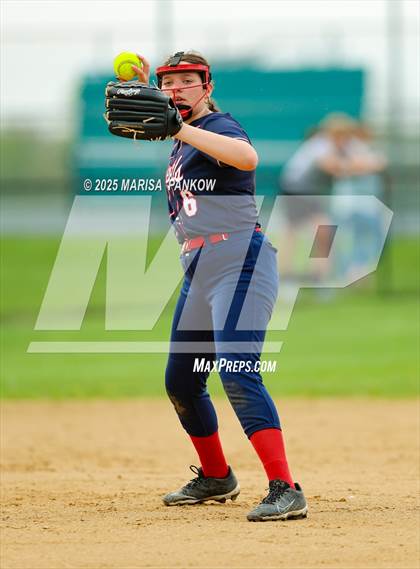 Thumbnail 1 in Bishop Grimes vs Pulaski photogallery.