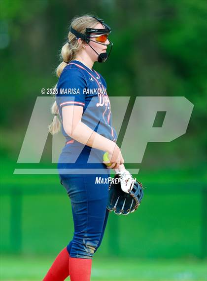 Thumbnail 2 in Bishop Grimes vs Pulaski photogallery.