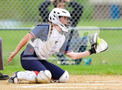 Thumbnail 2 in Bishop Grimes vs Pulaski photogallery.