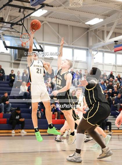 Thumbnail 3 in Devon Prep vs Delone Catholic (PIAA 3A Round 1) photogallery.