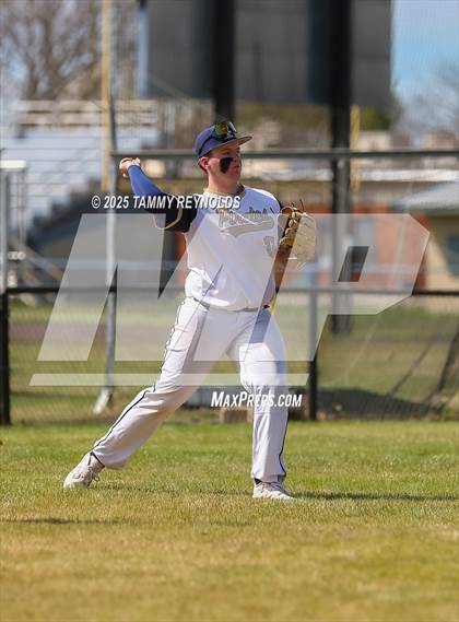 Thumbnail 2 in Lipan @ Perrin-Whitt photogallery.