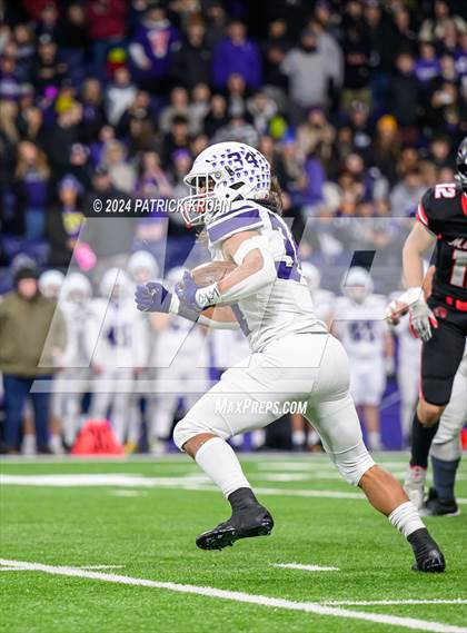 Thumbnail 3 in Camas vs. Sumner (WIAA 4A Final) photogallery.