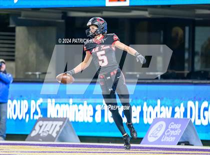Thumbnail 1 in Camas vs. Sumner (WIAA 4A Final) photogallery.