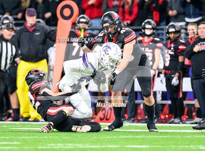 Thumbnail 2 in Camas vs. Sumner (WIAA 4A Final) photogallery.