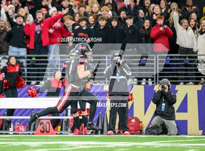 Thumbnail 2 in Camas vs. Sumner (WIAA 4A Final) photogallery.