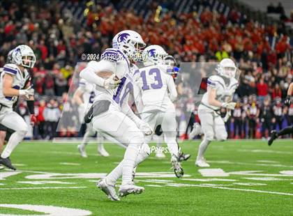 Thumbnail 2 in Camas vs. Sumner (WIAA 4A Final) photogallery.
