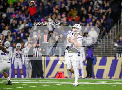 Thumbnail 2 in Camas vs. Sumner (WIAA 4A Final) photogallery.