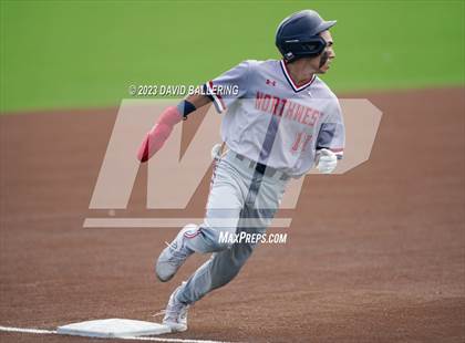 Thumbnail 1 in Northwest @ Saginaw photogallery.