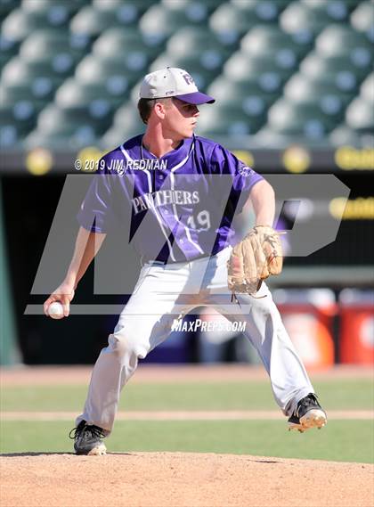 Thumbnail 1 in Ridge Point vs. Carroll (UIL 6A Final) photogallery.