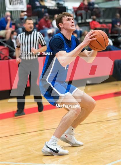 Thumbnail 2 in Allen vs Coppell (UIL 6A Bi-District Playoff) photogallery.