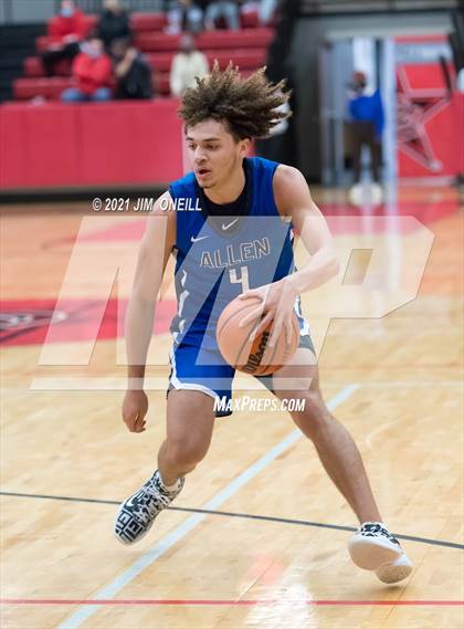 Thumbnail 3 in Allen vs Coppell (UIL 6A Bi-District Playoff) photogallery.