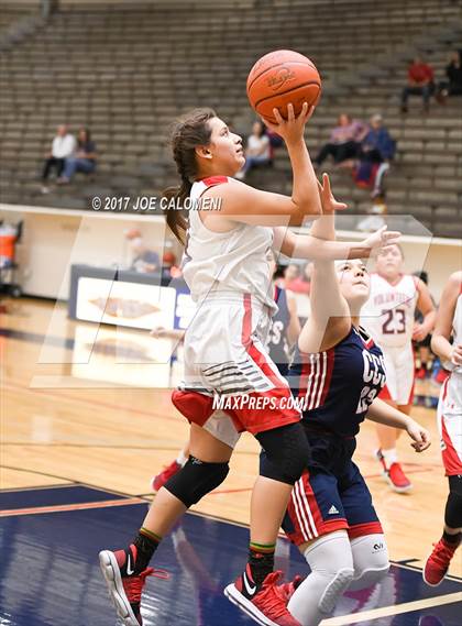 Thumbnail 3 in Cornerstone Christian vs Lee [Robert E.] (SAISD Invitational) photogallery.
