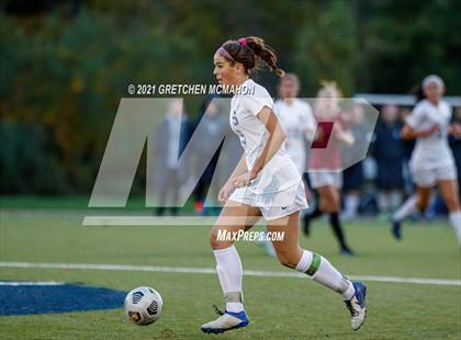 Thumbnail 2 in 11/1/21 Staples vs St Joseph (FCIAC Semifinals) photogallery.