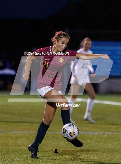 Thumbnail 2 in 11/1/21 Staples vs St Joseph (FCIAC Semifinals) photogallery.