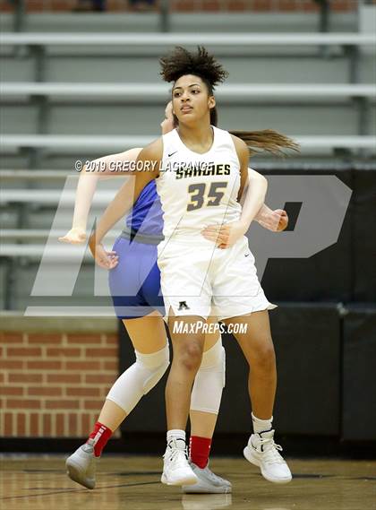 Thumbnail 2 in Westlake vs Amarillo photogallery.