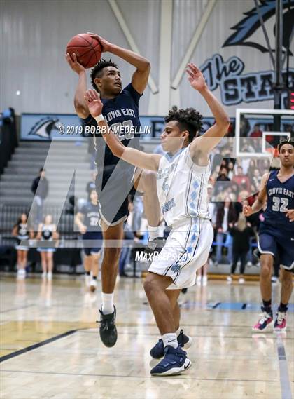 Thumbnail 3 in Clovis East @ Clovis North (CIF D1 Central Section Playoff) photogallery.