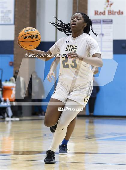 Thumbnail 1 in Belleville East vs O'Fallon (IHSA 4A Regional Final) photogallery.