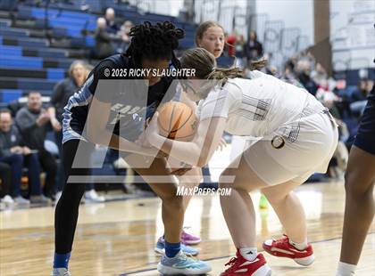 Thumbnail 1 in Belleville East vs O'Fallon (IHSA 4A Regional Final) photogallery.