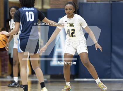 Thumbnail 1 in Belleville East vs O'Fallon (IHSA 4A Regional Final) photogallery.