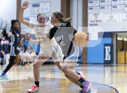 Thumbnail 1 in Belleville East vs O'Fallon (IHSA 4A Regional Final) photogallery.