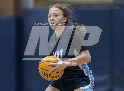 Thumbnail 1 in Belleville East vs O'Fallon (IHSA 4A Regional Final) photogallery.