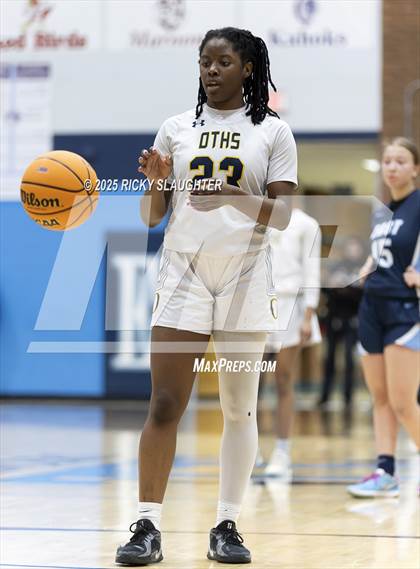 Thumbnail 1 in Belleville East vs O'Fallon (IHSA 4A Regional Final) photogallery.