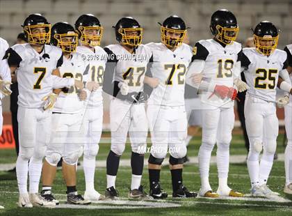 Thumbnail 3 in San Pedro vs. Dorsey (CIF LACS D1 Final) photogallery.