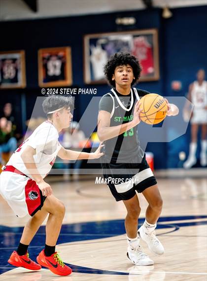 Thumbnail 2 in St. Mary's vs. McClatchy photogallery.