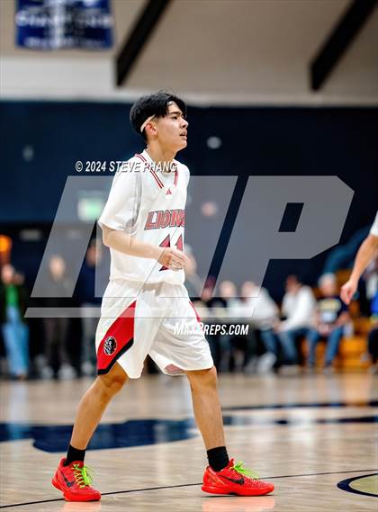 Thumbnail 2 in St. Mary's vs. McClatchy photogallery.
