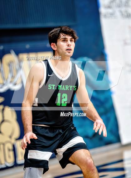 Thumbnail 3 in St. Mary's vs. McClatchy photogallery.