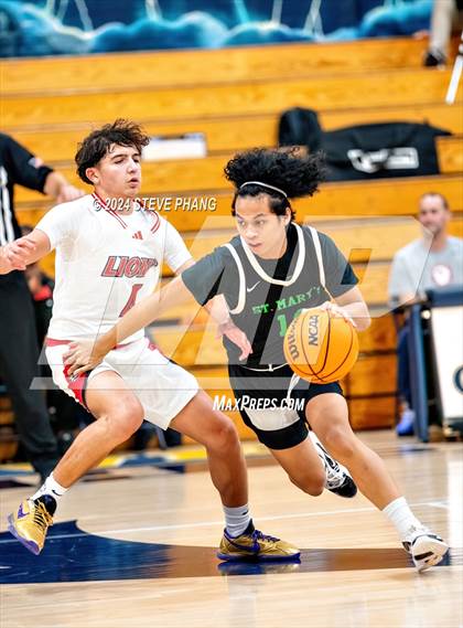 Thumbnail 2 in St. Mary's vs. McClatchy photogallery.