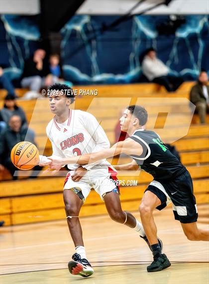 Thumbnail 1 in St. Mary's vs. McClatchy photogallery.