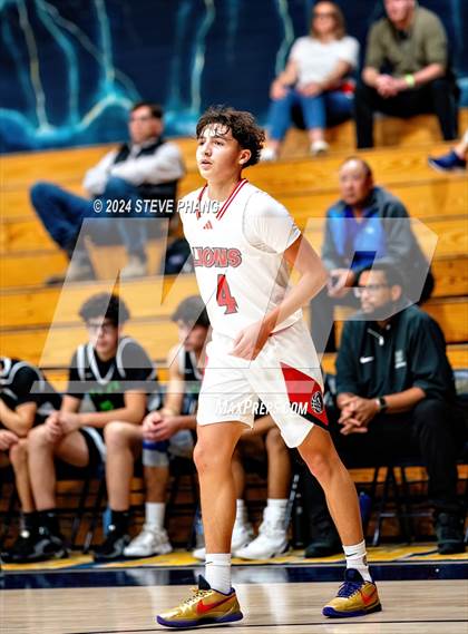 Thumbnail 2 in St. Mary's vs. McClatchy photogallery.