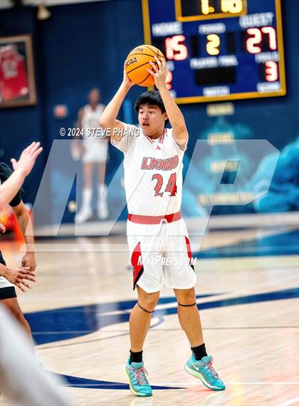 Thumbnail 2 in St. Mary's vs. McClatchy photogallery.