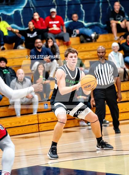 Thumbnail 2 in St. Mary's vs. McClatchy photogallery.