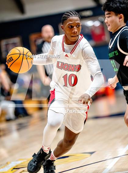 Thumbnail 2 in St. Mary's vs. McClatchy photogallery.