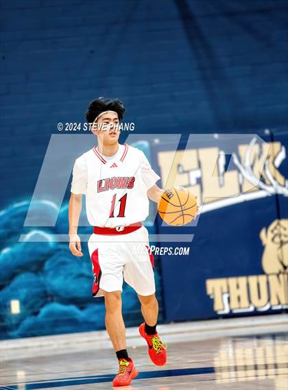 Thumbnail 2 in St. Mary's vs. McClatchy photogallery.
