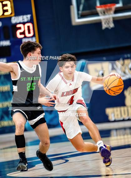 Thumbnail 3 in St. Mary's vs. McClatchy photogallery.