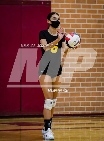 Thumbnail 2 in Cienega @ Salpointe Catholic photogallery.