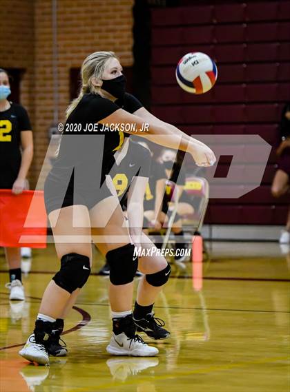 Thumbnail 3 in Cienega @ Salpointe Catholic photogallery.