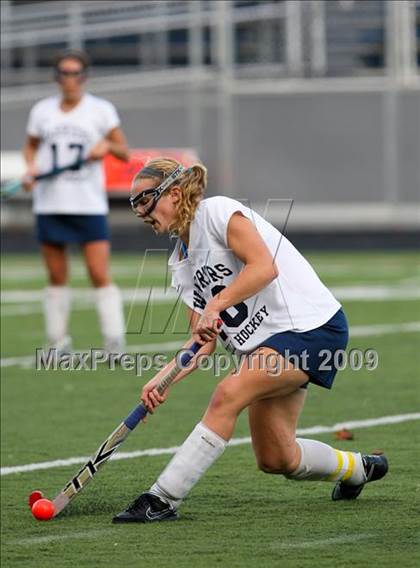 Thumbnail 2 in Wilton vs Norwalk (FCIAC Quarterfinal) photogallery.