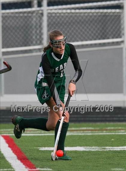 Thumbnail 2 in Wilton vs Norwalk (FCIAC Quarterfinal) photogallery.