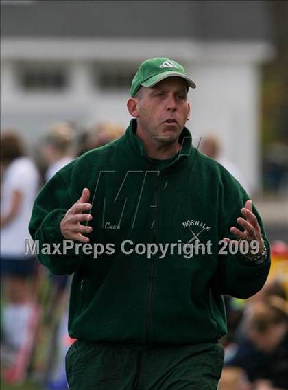 Thumbnail 3 in Wilton vs Norwalk (FCIAC Quarterfinal) photogallery.