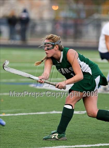 Thumbnail 3 in Wilton vs Norwalk (FCIAC Quarterfinal) photogallery.