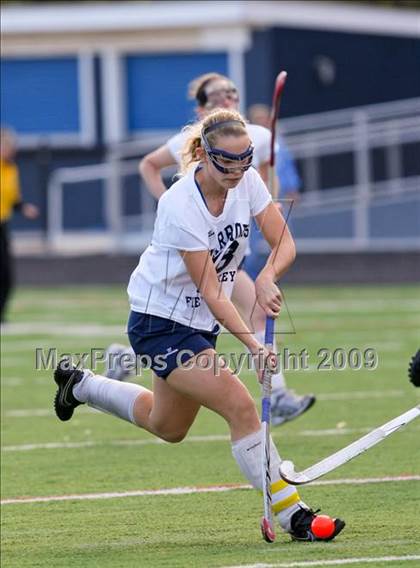 Thumbnail 3 in Wilton vs Norwalk (FCIAC Quarterfinal) photogallery.