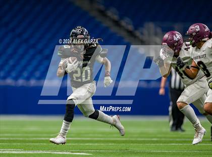Thumbnail 2 in Flour Bluff @ Southwest (UIL 5A Regional Playoff) photogallery.