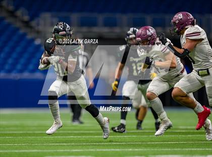 Thumbnail 1 in Flour Bluff @ Southwest (UIL 5A Regional Playoff) photogallery.