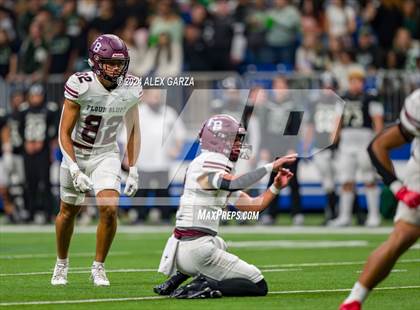 Thumbnail 1 in Flour Bluff @ Southwest (UIL 5A Regional Playoff) photogallery.