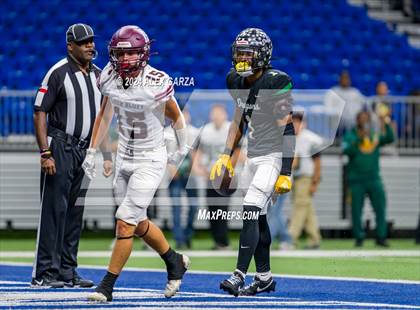 Thumbnail 2 in Flour Bluff @ Southwest (UIL 5A Regional Playoff) photogallery.