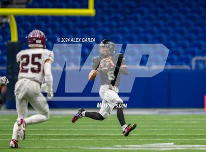 Thumbnail 2 in Flour Bluff @ Southwest (UIL 5A Regional Playoff) photogallery.